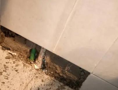 上饶市楼顶漏水维修公司分享下修复水管漏水的几种小方法